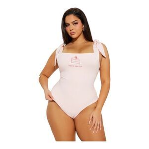 Fashion Nova The sweetest cherry pie Bodysuit Pink NWT‎ Size Medium